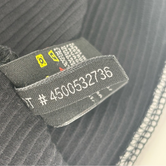 Joe's Jeans NWT Black and Grey Horizontal Ribbed Cotton Short Sleeve Tee, Small - Picture 16 of 16